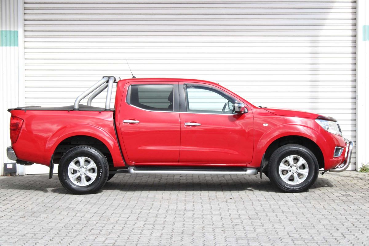 2015 Nissan Navara ST D23 4X4