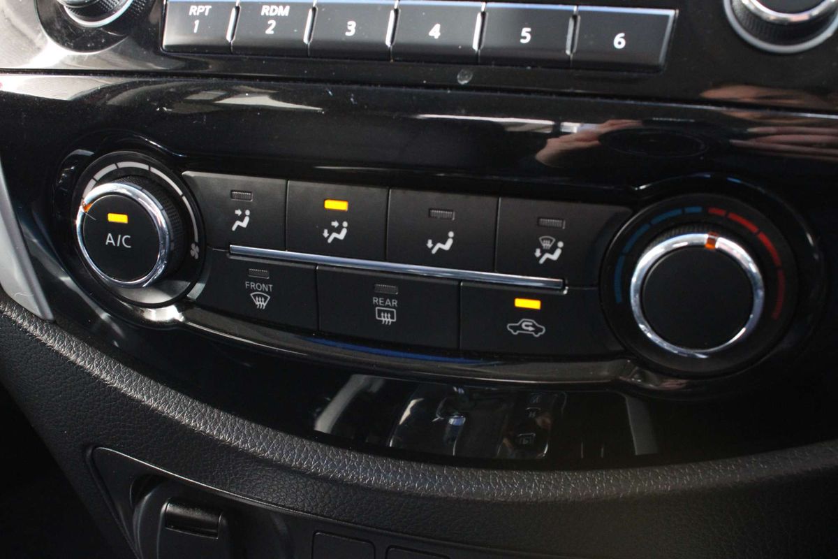 2015 Nissan Navara ST D23 4X4