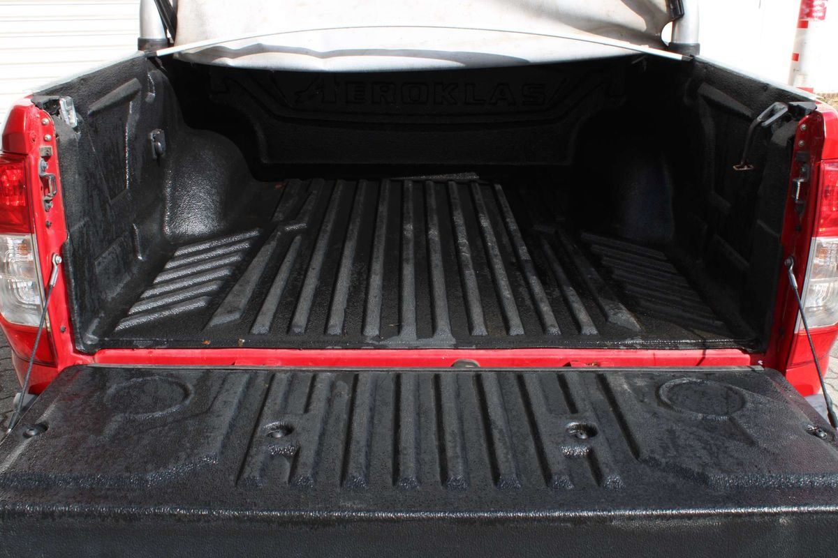 2015 Nissan Navara ST D23 4X4