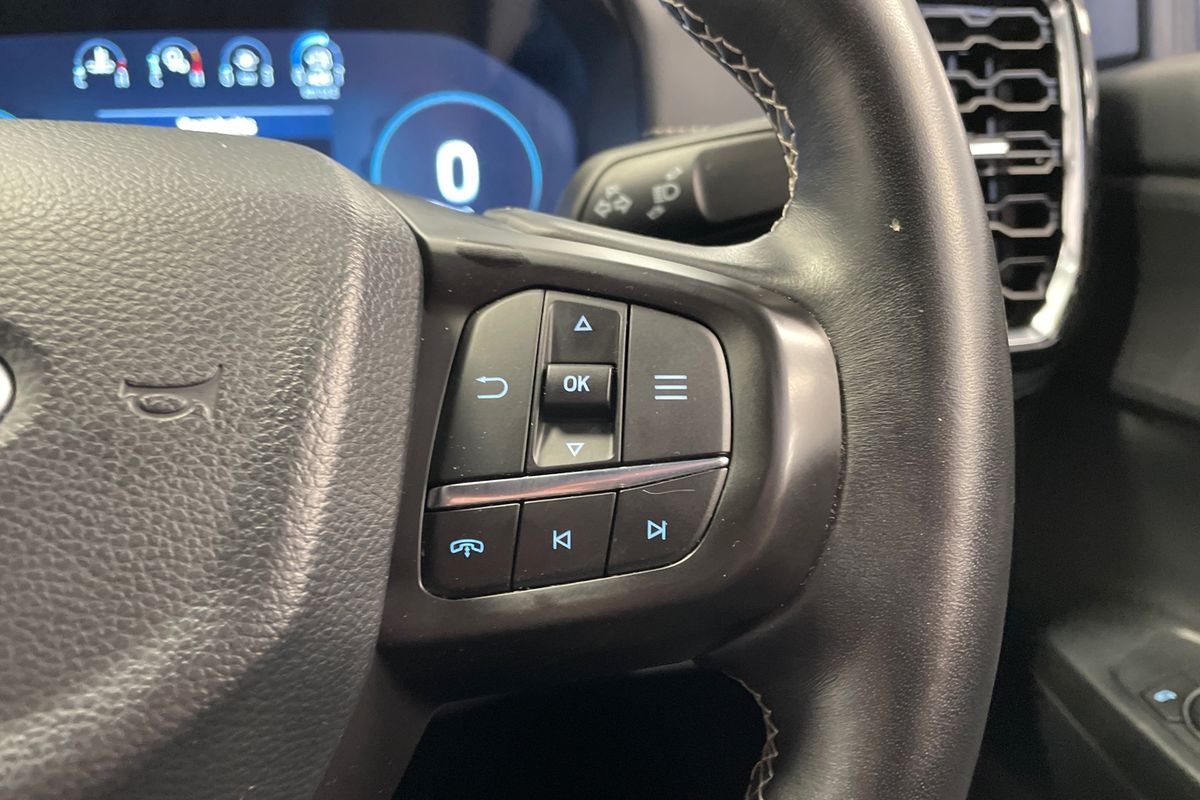 2025 Ford Everest Platinum 3.0L