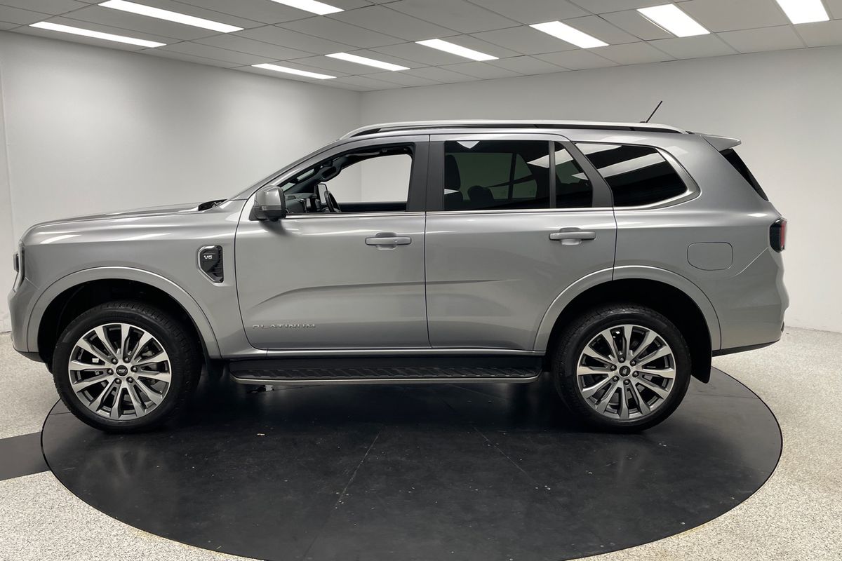 2025 Ford Everest Platinum 3.0L