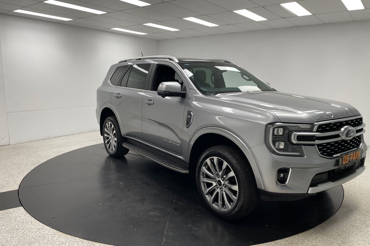 2025 Ford Everest Platinum 3.0L