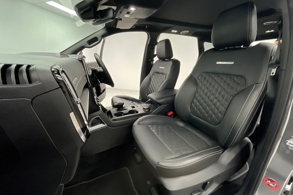 2025 Ford Everest Platinum 3.0L