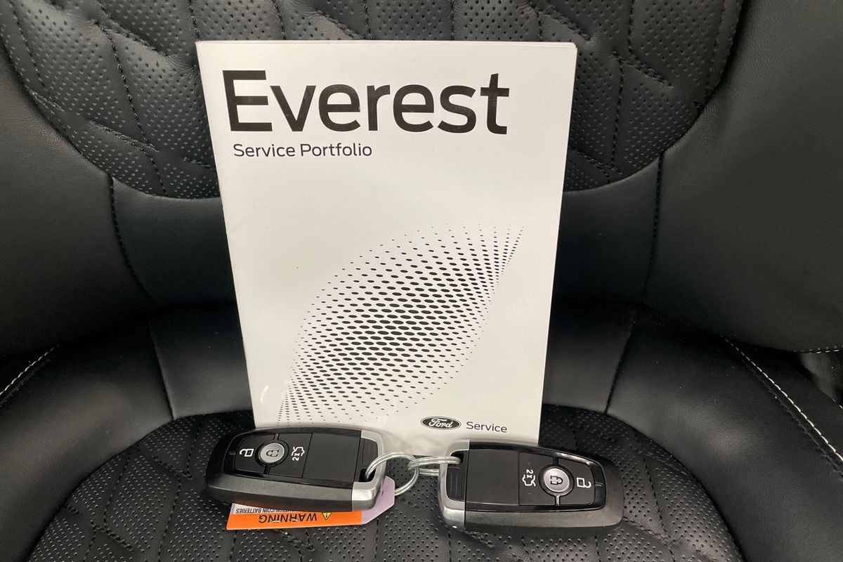 2025 Ford Everest Platinum 3.0L