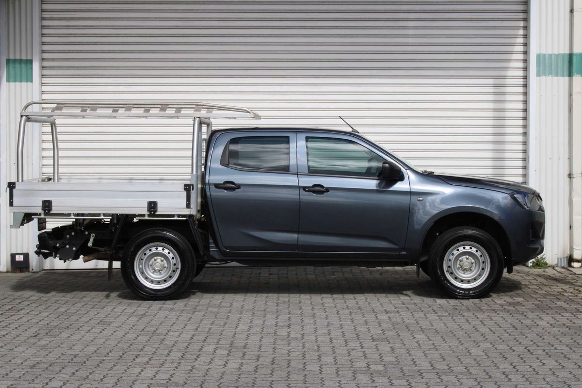 2025 Isuzu D-MAX SX 4X4
