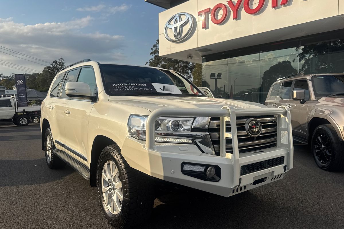 2018 Toyota Landcruiser Sahara VDJ200R