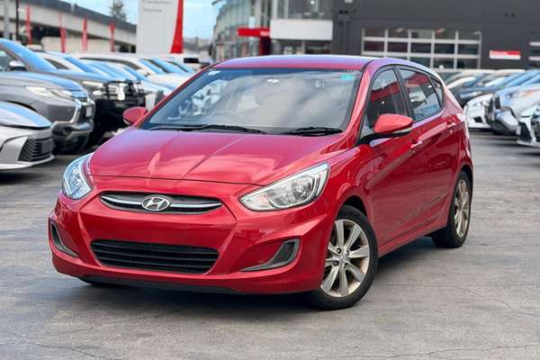 2017 Hyundai Accent Sport RB6
