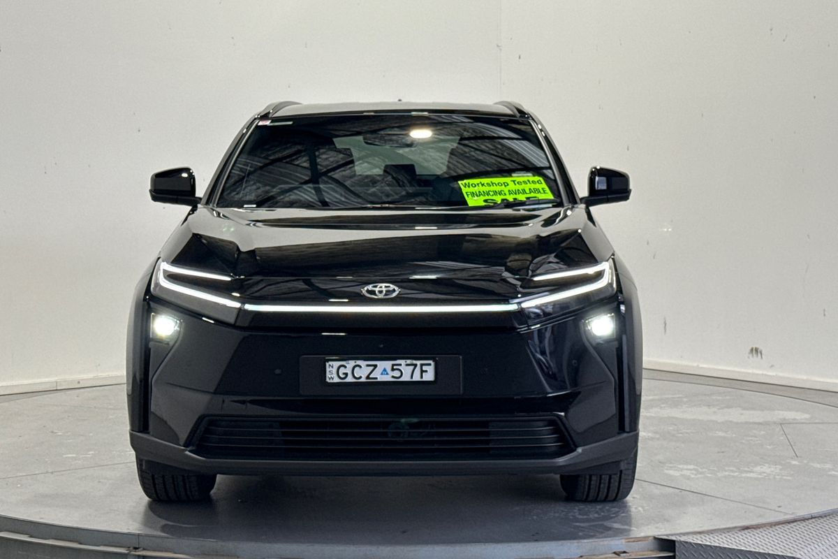 2025 Toyota bZ4X XEAM11R
