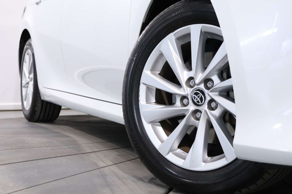 2022 Toyota Camry Ascent AXVH70R