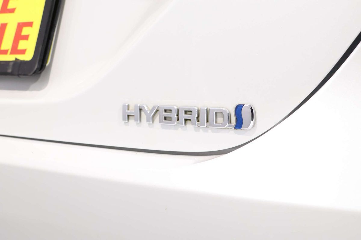 2022 Toyota Camry Ascent AXVH70R