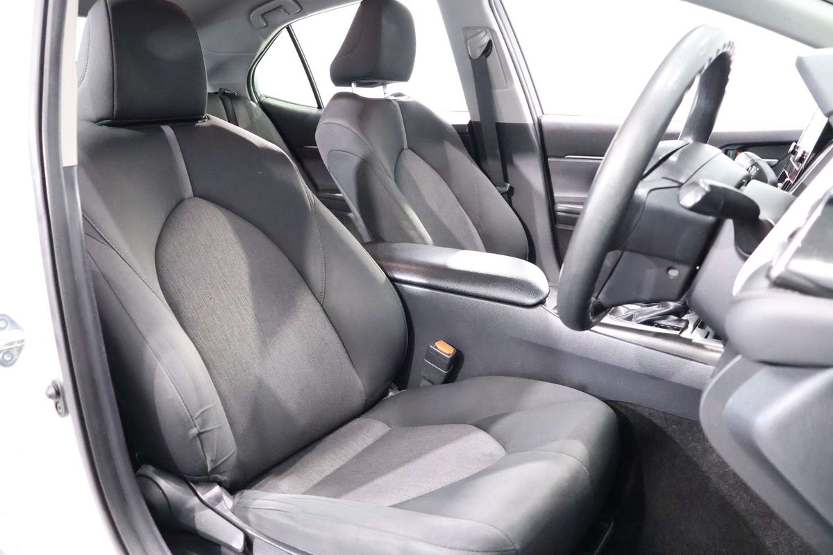 2022 Toyota Camry Ascent AXVH70R