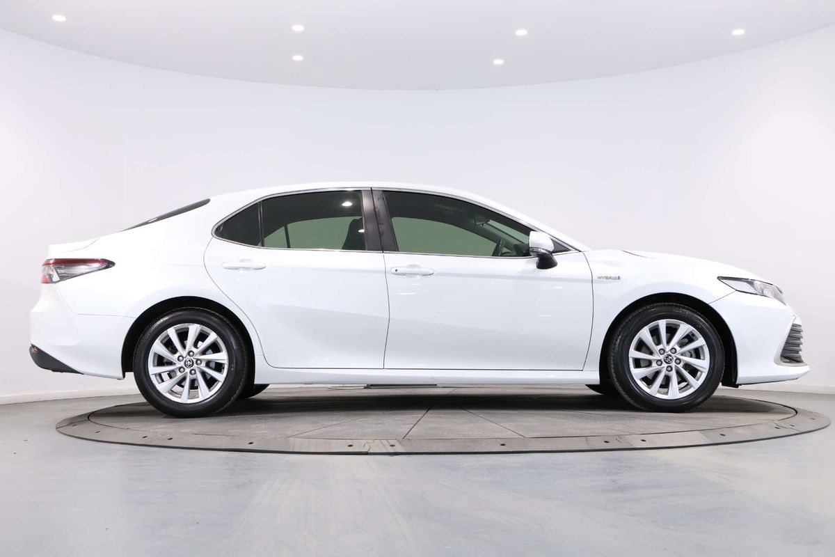 2022 Toyota Camry Ascent AXVH70R