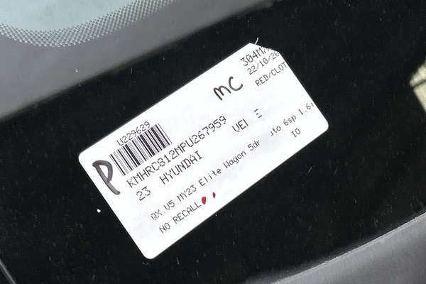 2023 Hyundai Venue Elite QX.V5 thumb-23