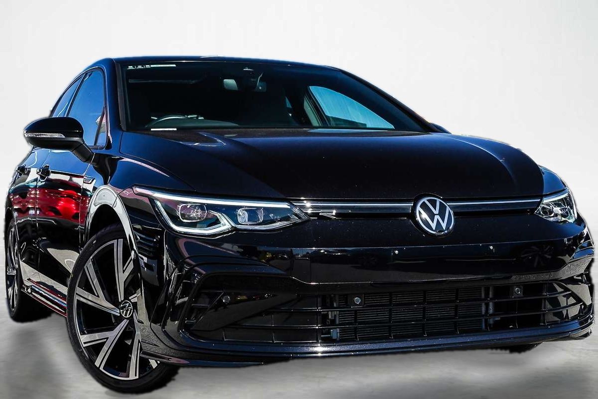 2022 Volkswagen Golf 110TSI R-Line 8