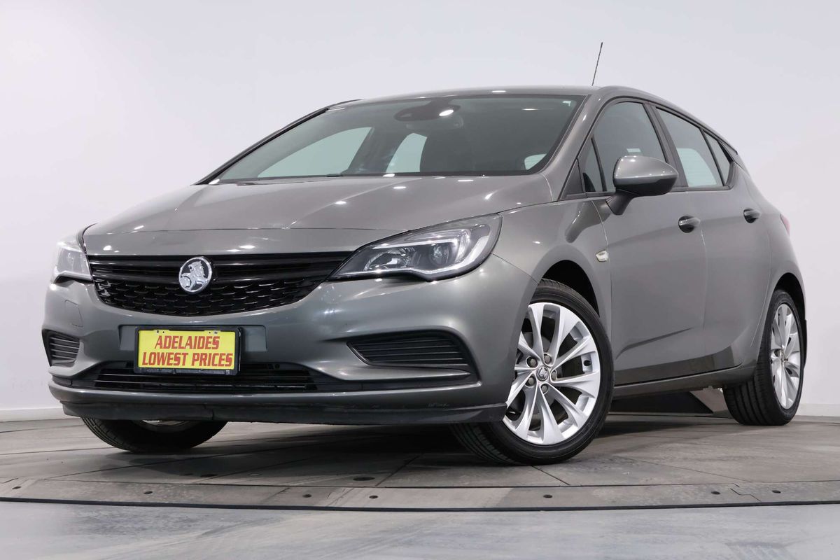 2018 Holden Astra R+ BK