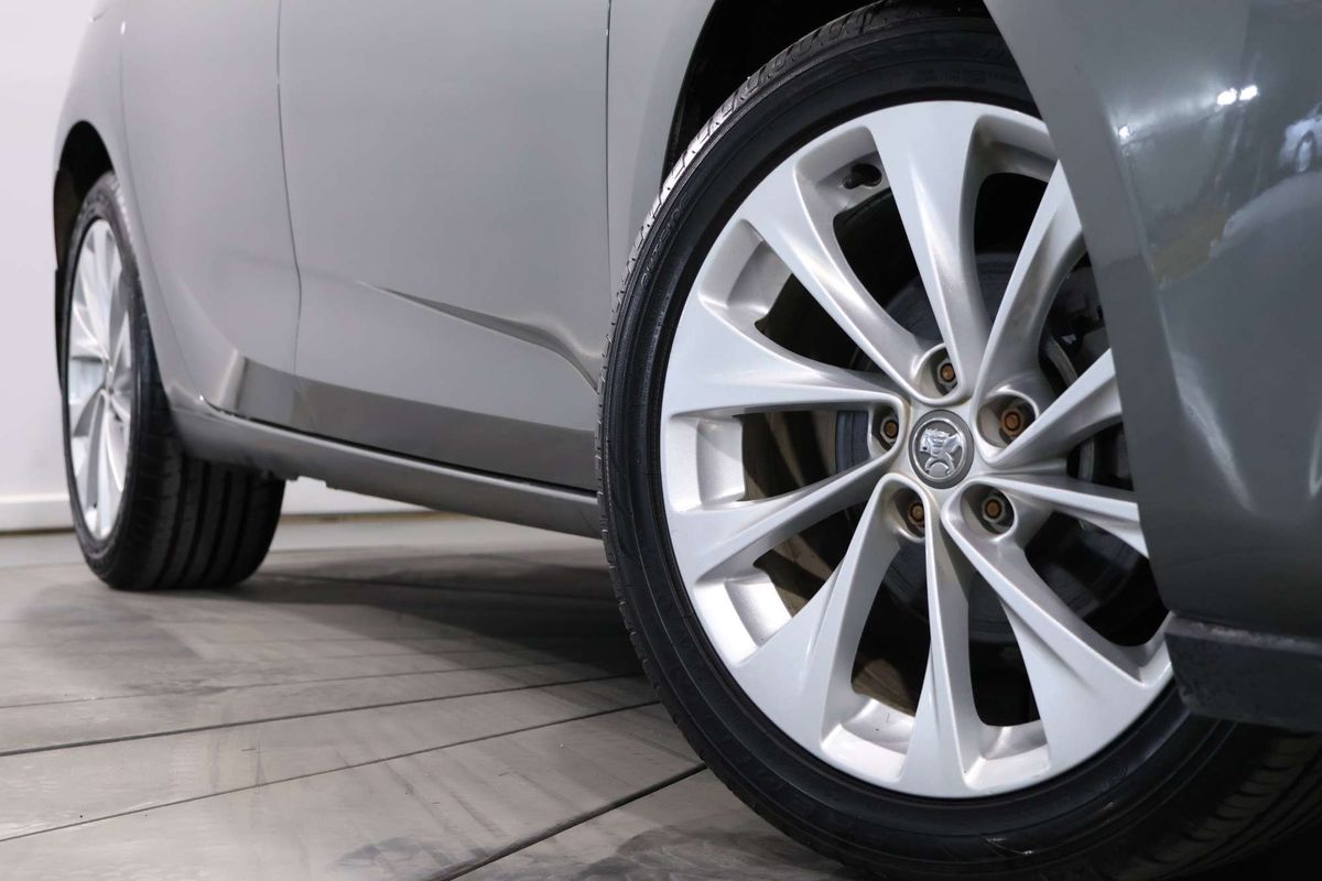 2018 Holden Astra R+ BK