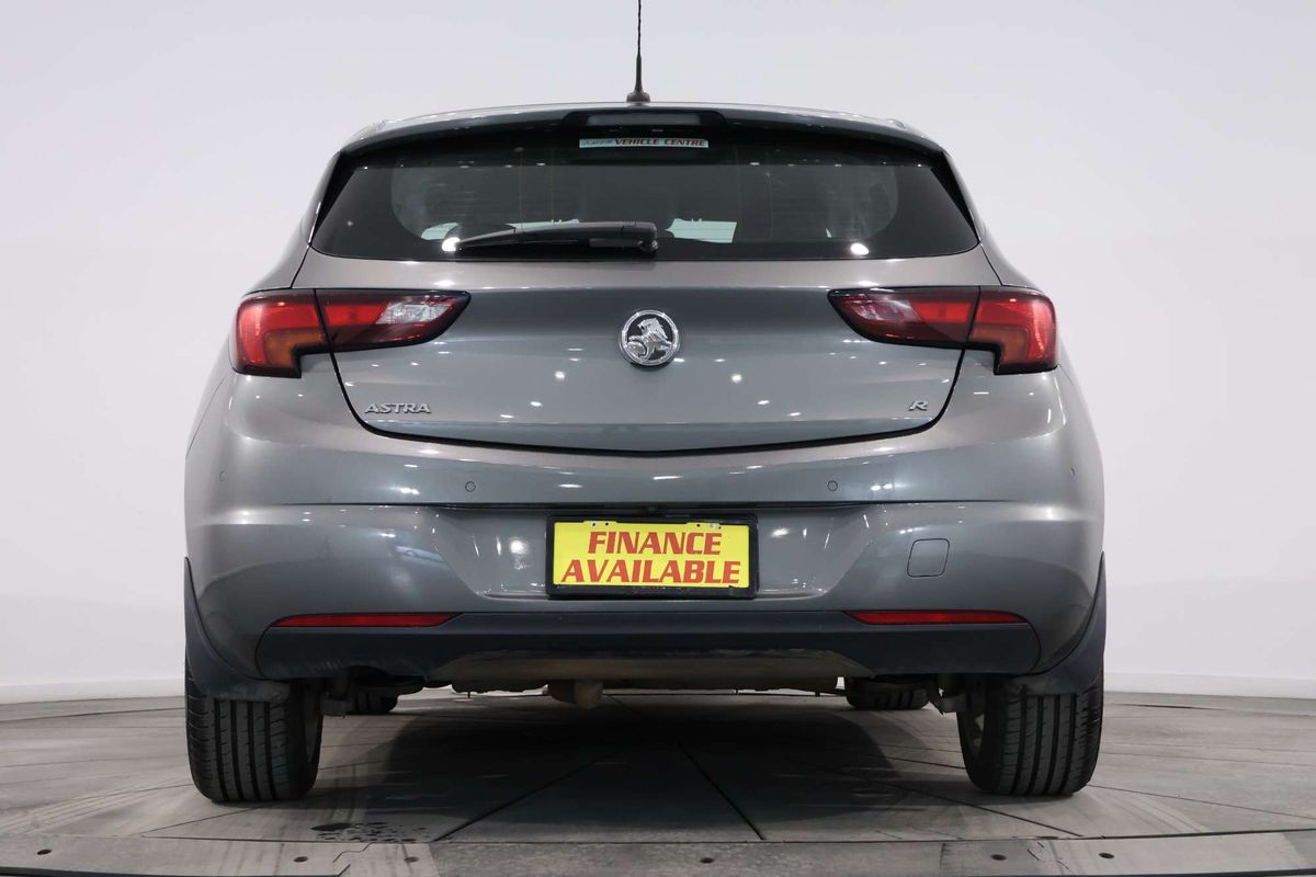 2018 Holden Astra R+ BK