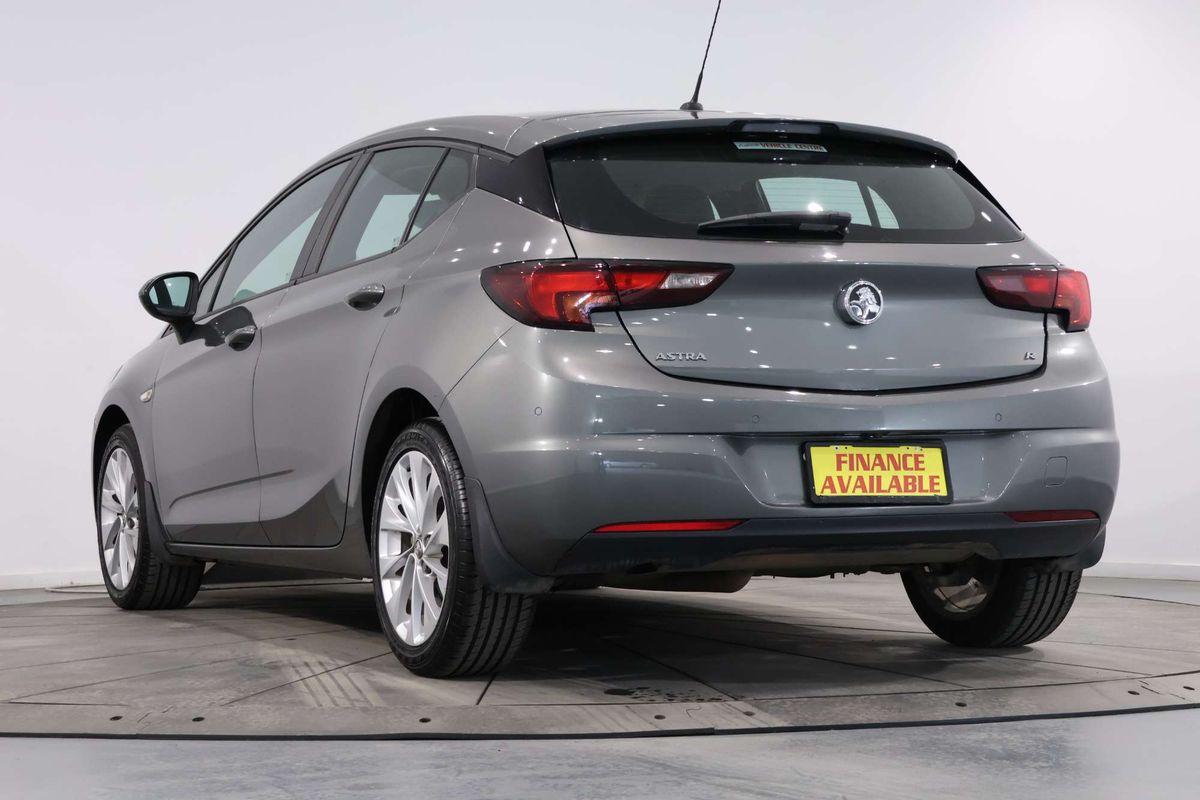 2018 Holden Astra R+ BK
