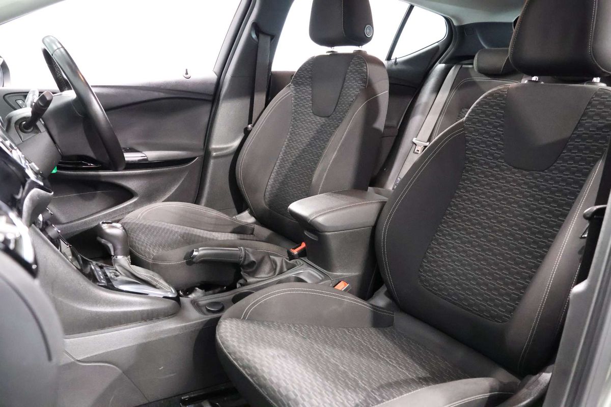 2018 Holden Astra R+ BK