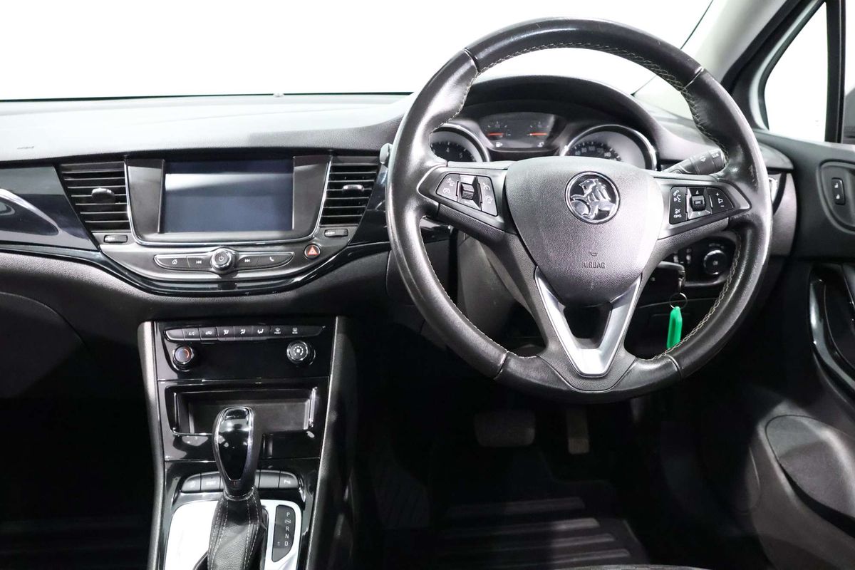 2018 Holden Astra R+ BK