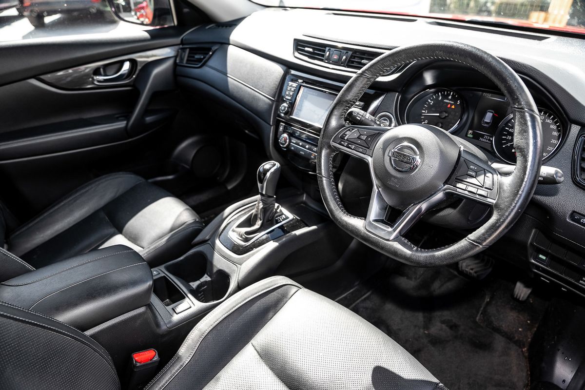 2018 Nissan X-TRAIL ST-L T32 Series II