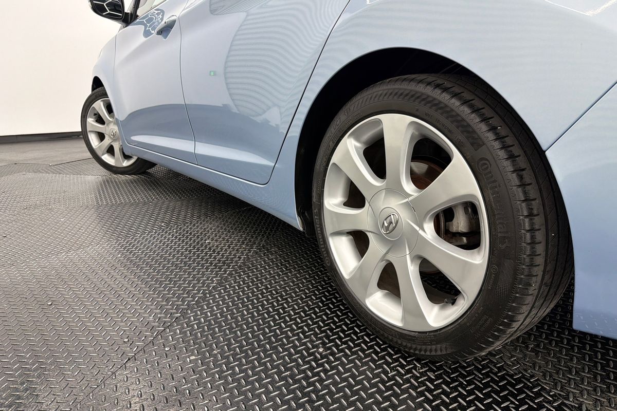 2012 Hyundai Elantra Premium MD