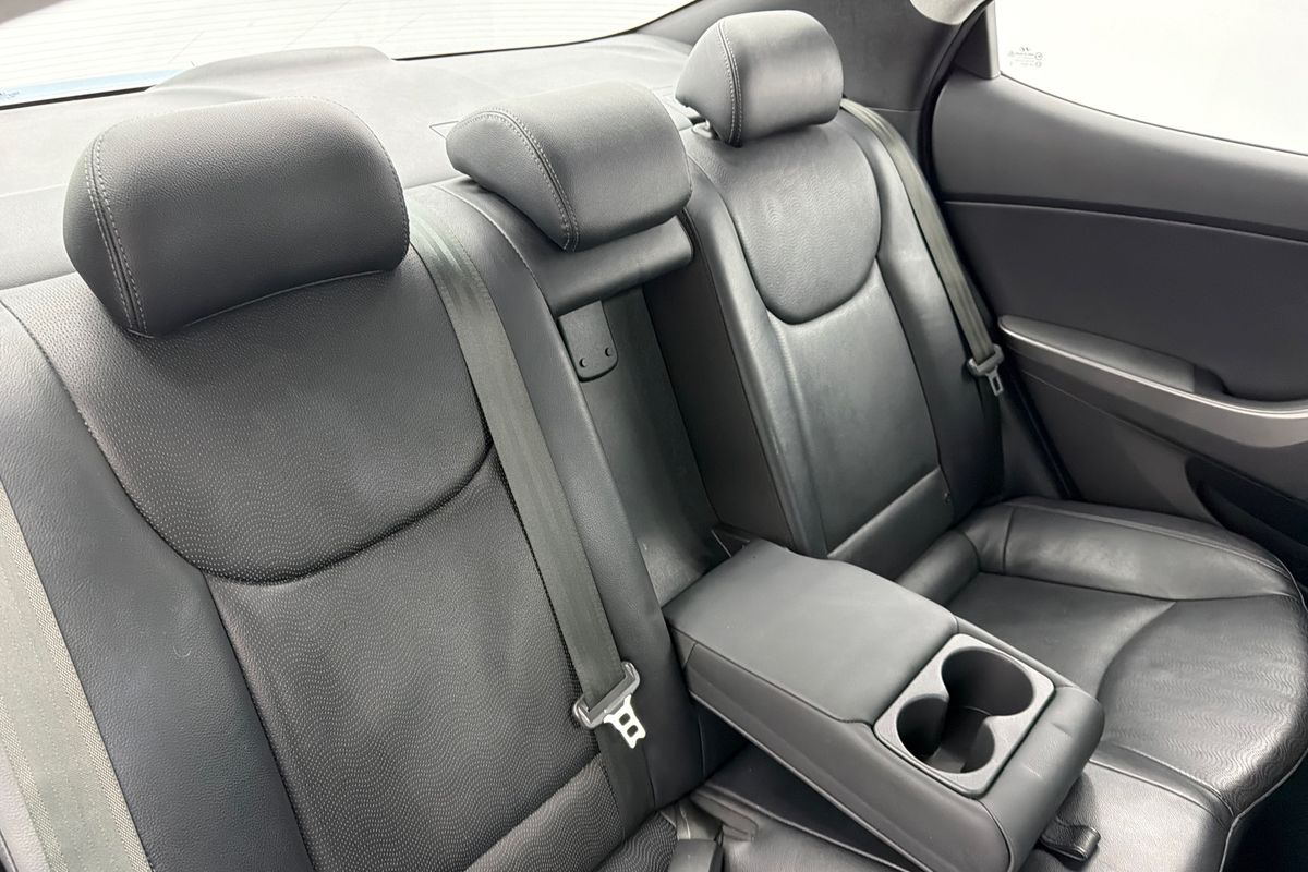 2012 Hyundai Elantra Premium MD