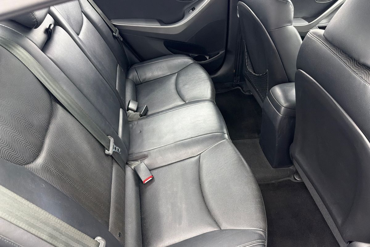 2012 Hyundai Elantra Premium MD
