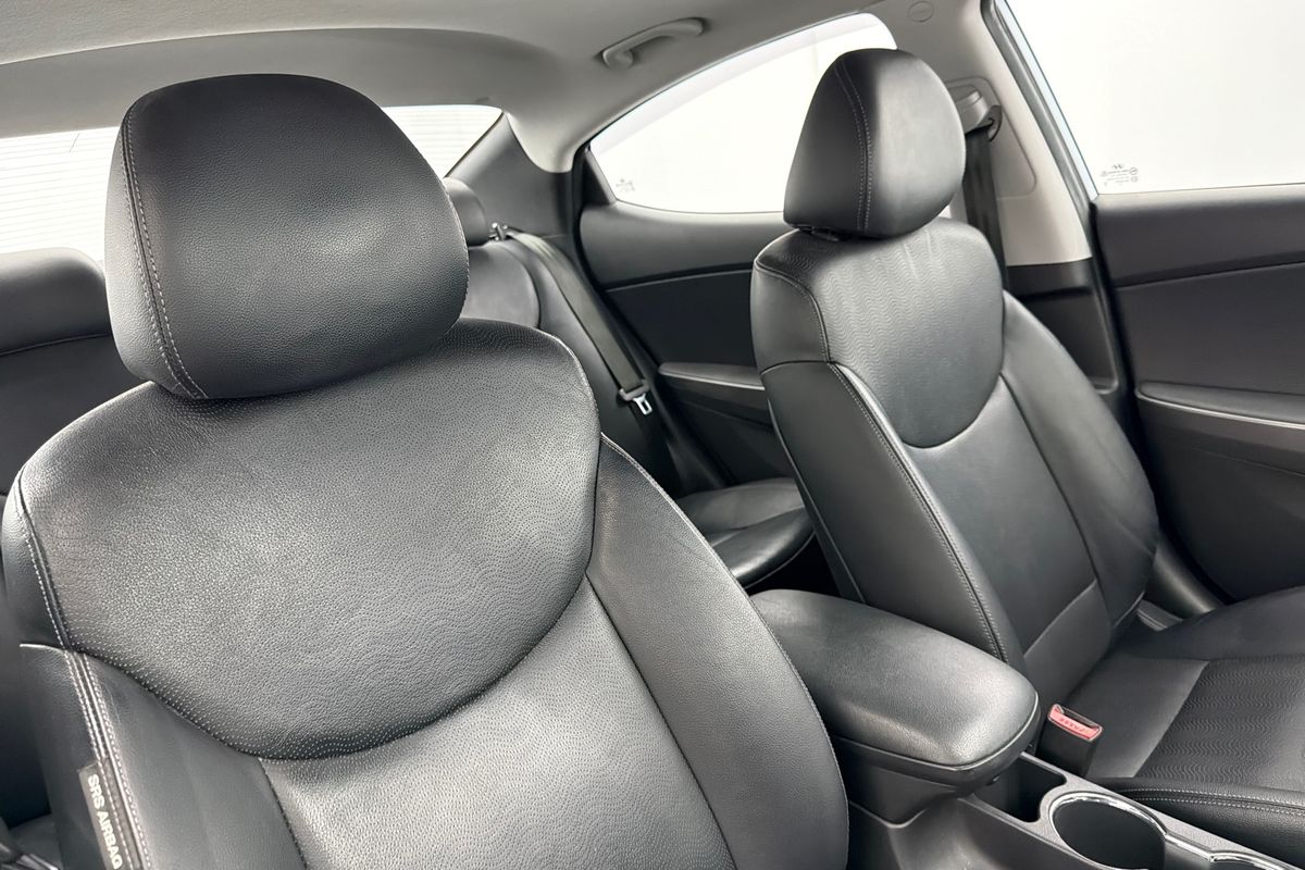 2012 Hyundai Elantra Premium MD