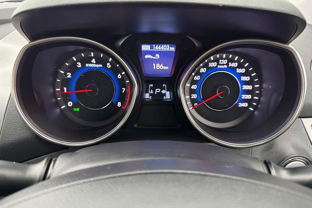 2012 Hyundai Elantra Premium MD