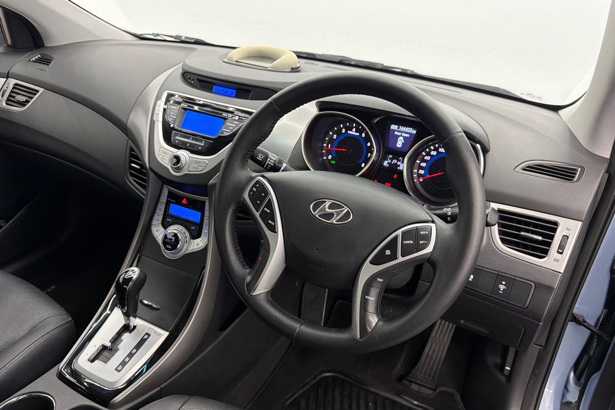 2012 Hyundai Elantra Premium MD