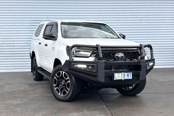 2024 Toyota Hilux SR5 48V GUN126R 4X4