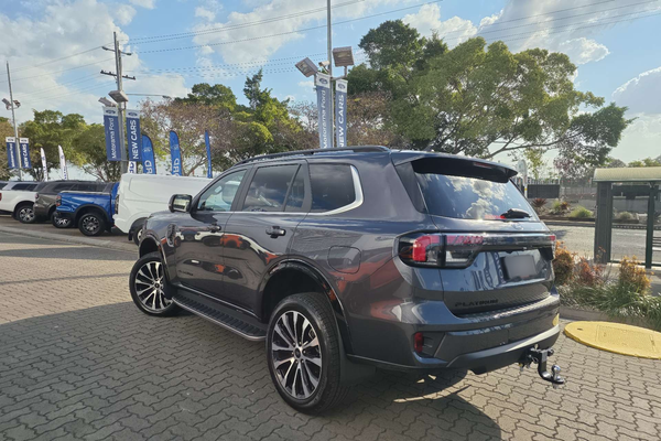 2026 Ford Everest Platinum 3.0L thumb-1