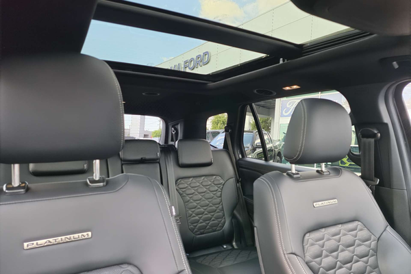 2026 Ford Everest Platinum 3.0L thumb-10