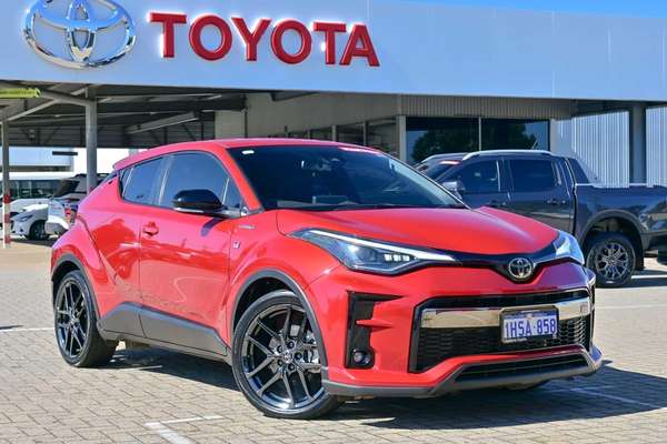 2022 Toyota C-HR GR Sport ZYX10R