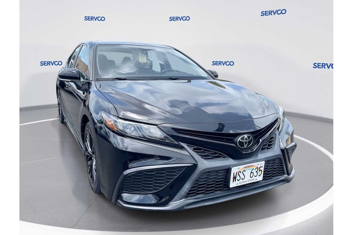 2022 Toyota Camry SE Nightshade