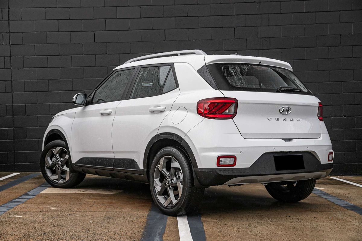 2024 Hyundai Venue Active QX.V5