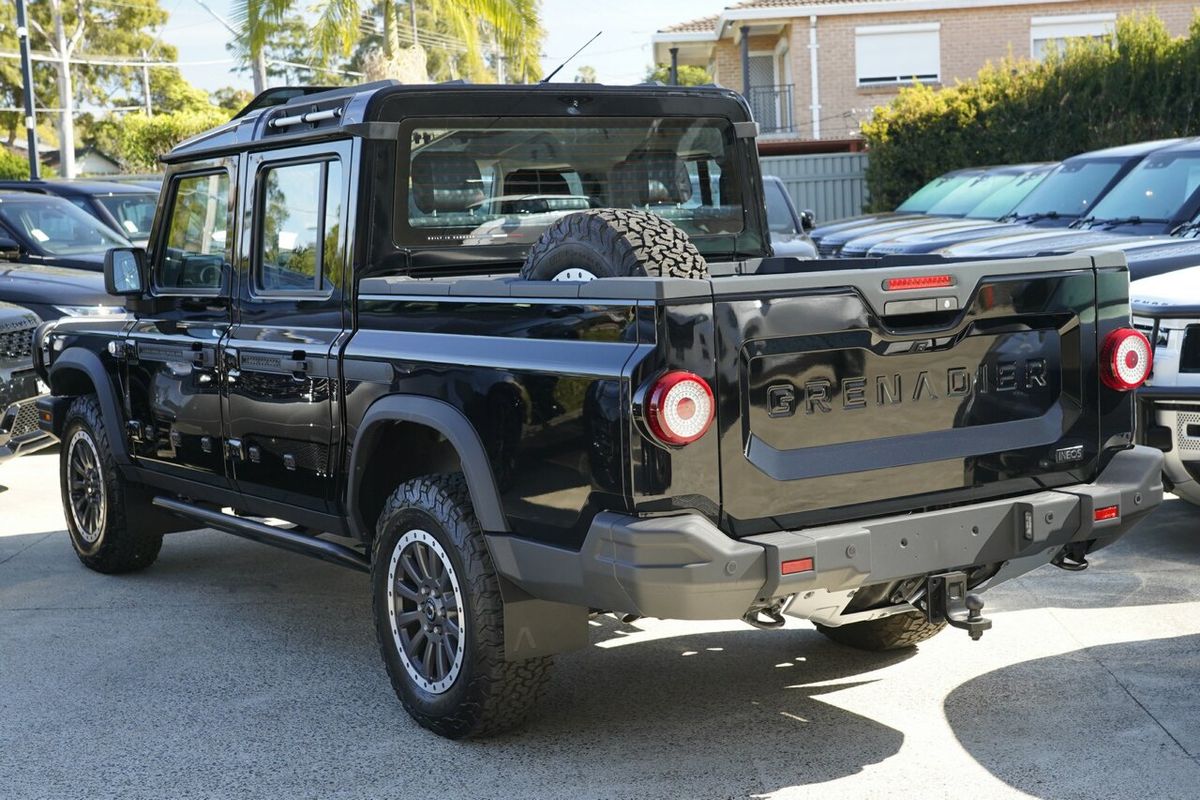 2024 INEOS Grenadier Quartermaster Fieldmaster Edition 4X4