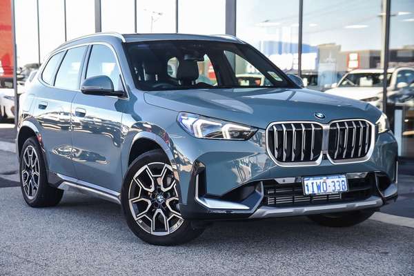 2025 BMW X1 xDrive20i U11