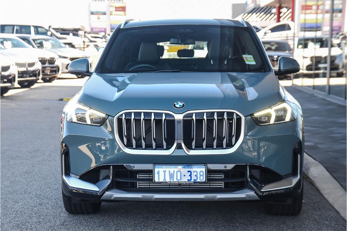 2025 BMW X1 xDrive20i U11