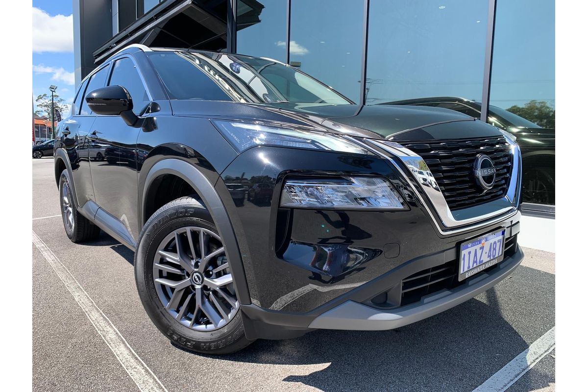 2023 Nissan X-TRAIL ST T33
