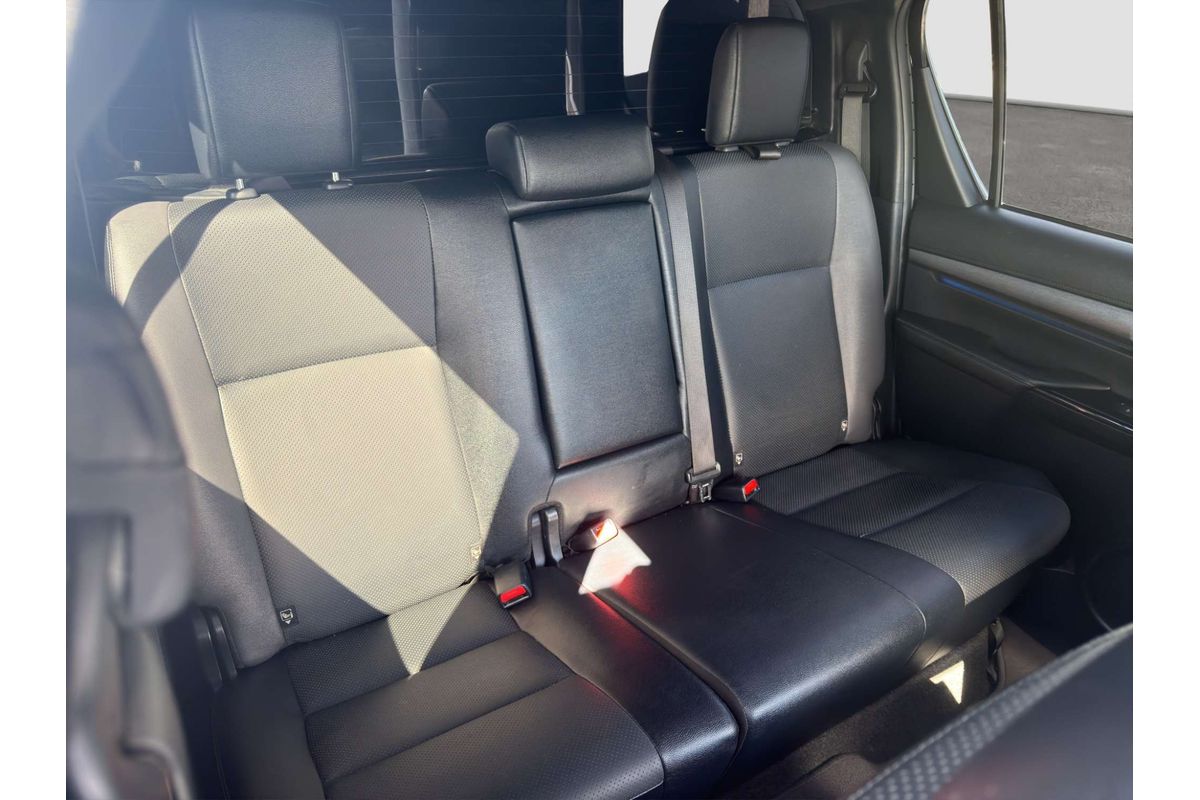 2022 Toyota Hilux Rogue GUN126R 4X4 image 15