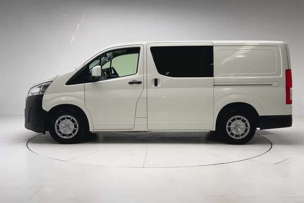 2024 Toyota Hiace GDH300R LWB thumb-4