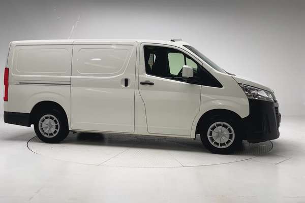 2024 Toyota Hiace GDH300R LWB thumb-8