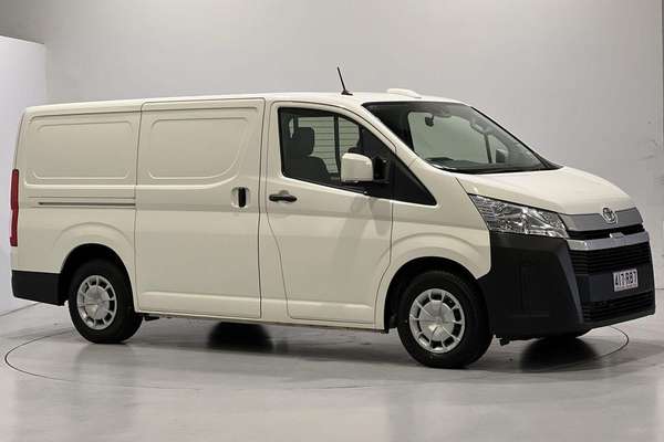2024 Toyota Hiace GDH300R LWB