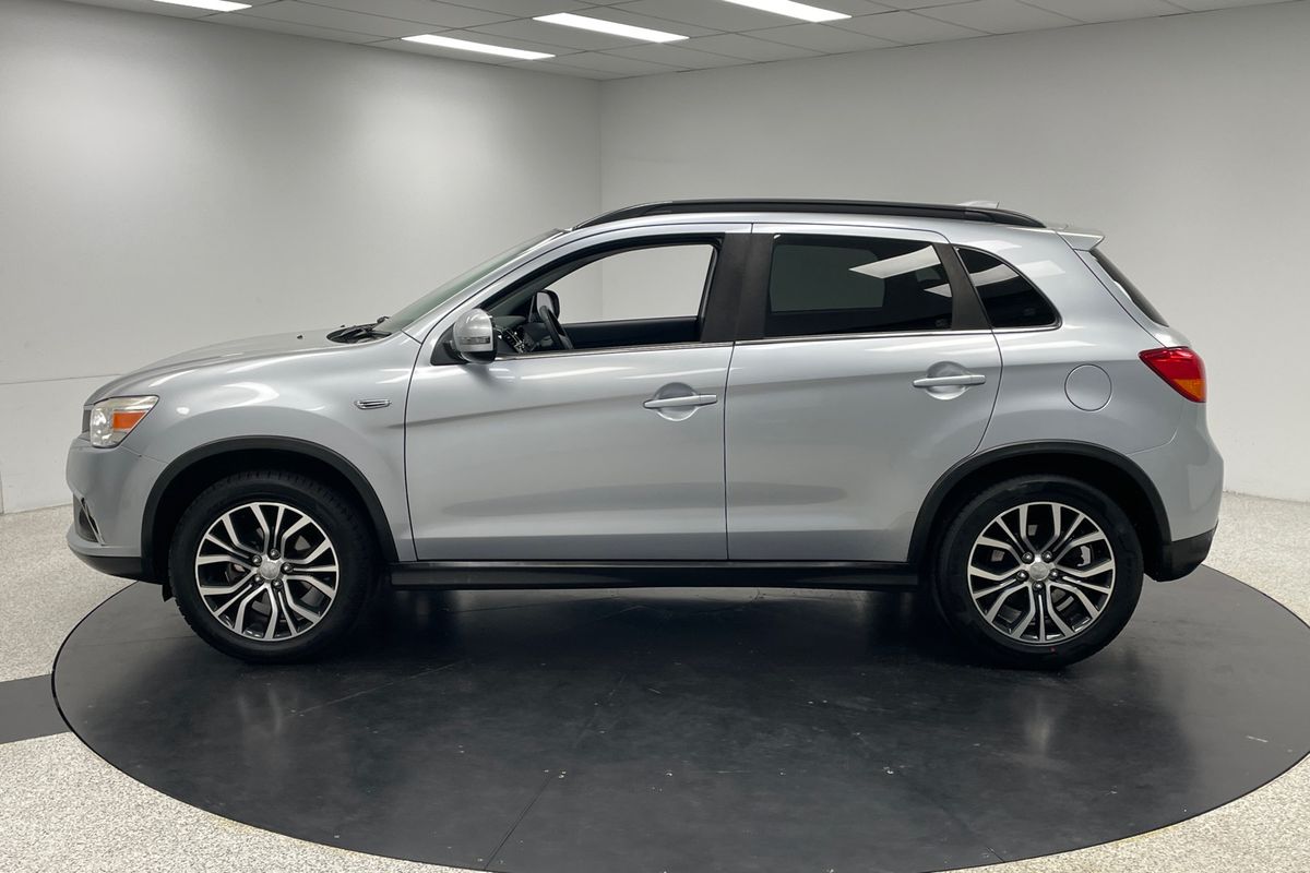 2016 Mitsubishi X