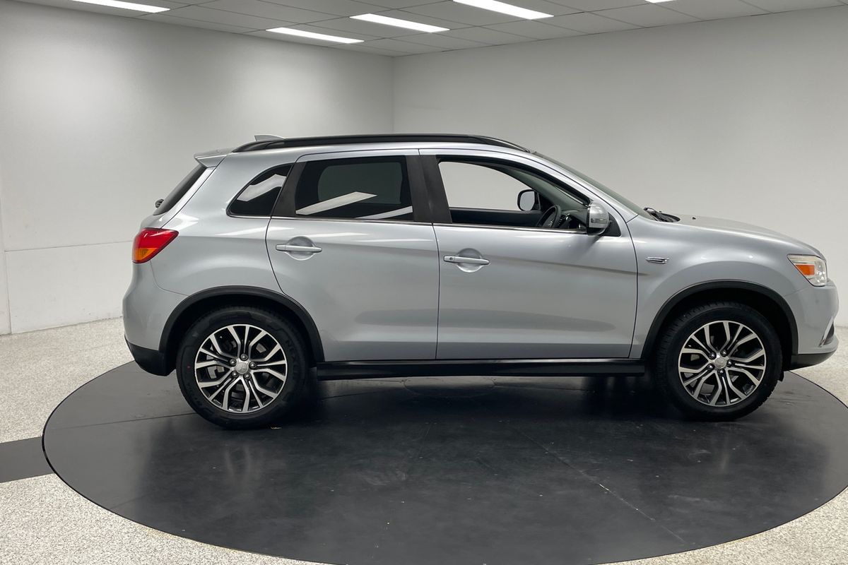 2016 Mitsubishi X