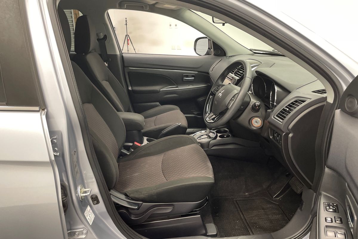 2016 Mitsubishi X