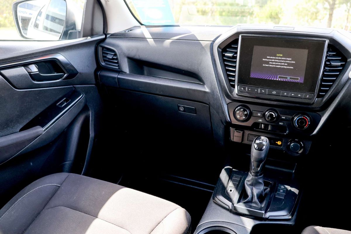 2022 Isuzu D-MAX SX 4X4 image 20