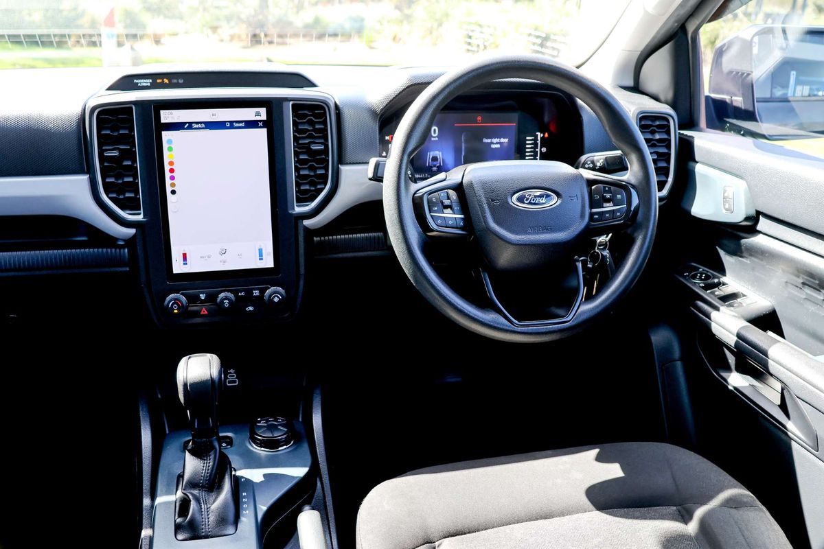 2023 Ford Ranger XL 4X4 2.0L image 14